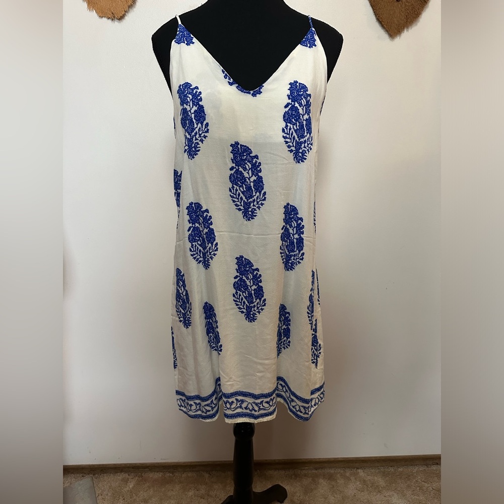 ☢️ 3 For $20 Shein-blouse,dress midi-blue and white summer,PTP 17